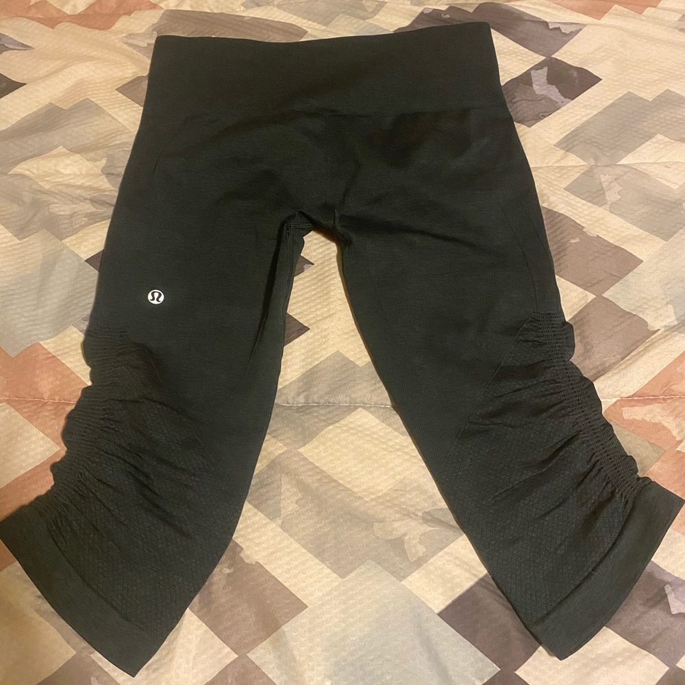 Lululemon cropped legging sz 8